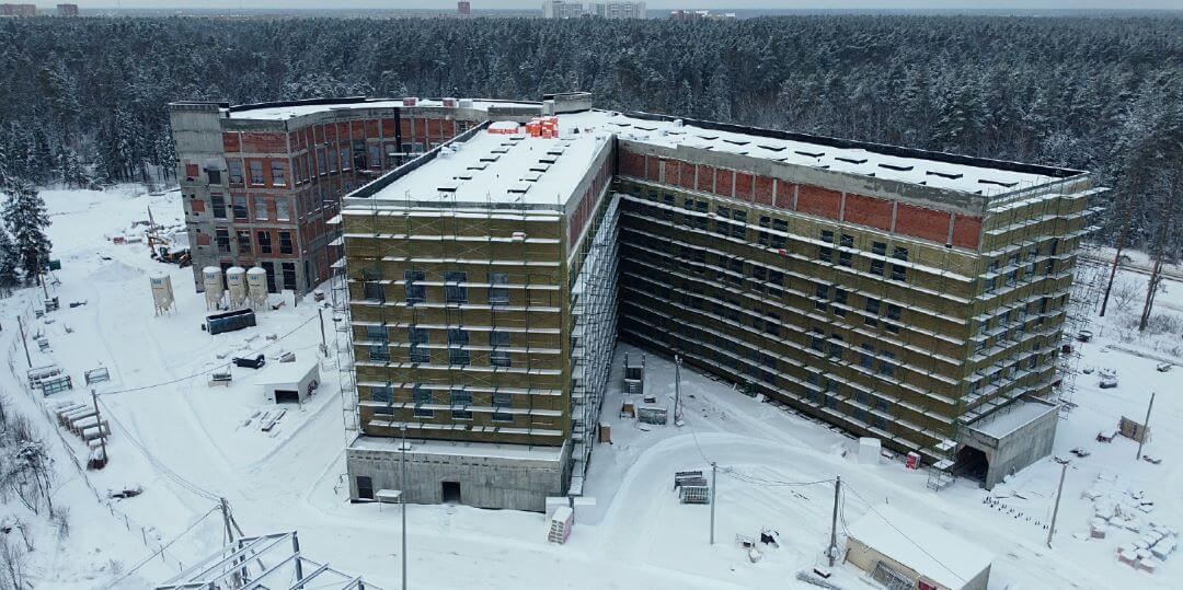 Строящийся научный центр «Августа» в Черноголовке. Декабрь 2023 года Строящийся научный центр «Августа» в Черноголовке. Декабрь 2023 года